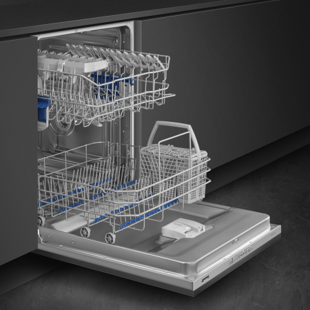 Встраиваемая посудомоечная машина Smeg STL281DS