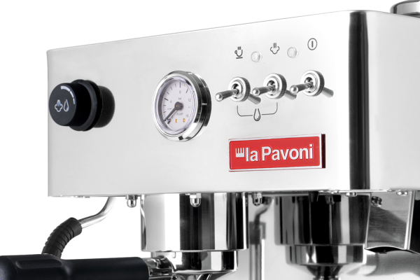 Полупрофессиональная кофемашина La Pavoni LPCDMB02EU