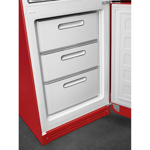 Ретро холодильник Smeg FAB32RRD5