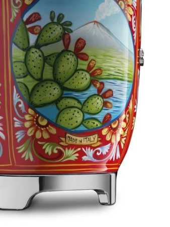 Соковыжималка Smeg CJF01DGEU (Dolce & Gabbana)