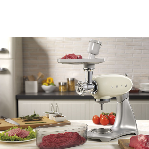 Универсальная мясорубка Smeg SMMG01