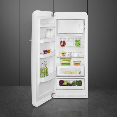 Ретро холодильник Smeg FAB28LWH6