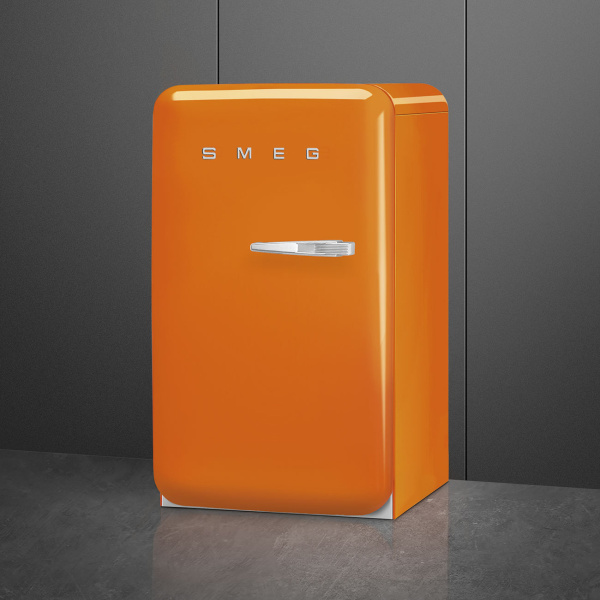 Ретро холодильник Smeg FAB10LOR6