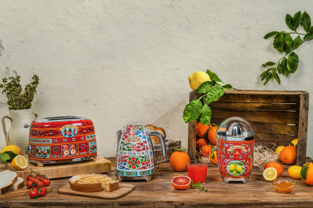 Тостер Smeg TSF01DGEU (Dolce & Gabbana)