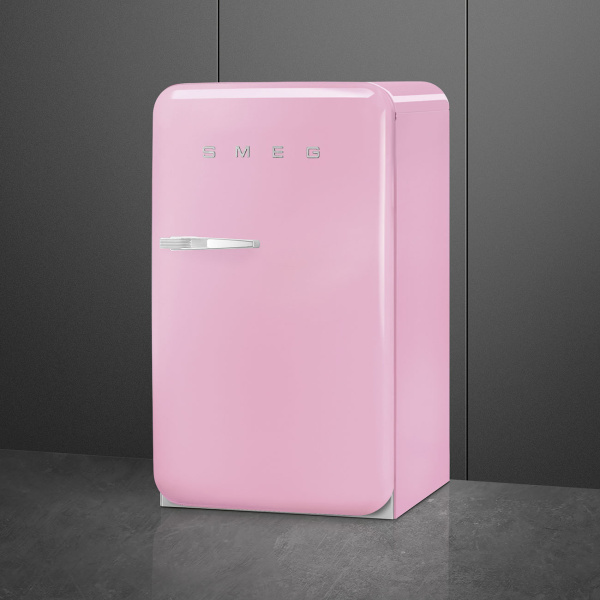 Ретро холодильник Smeg FAB10RPK6