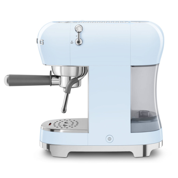Кофеварка Smeg ECF02PBEU