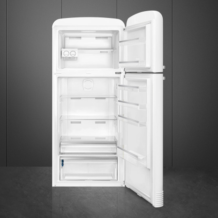 Ретро холодильник Smeg FAB50RWH5