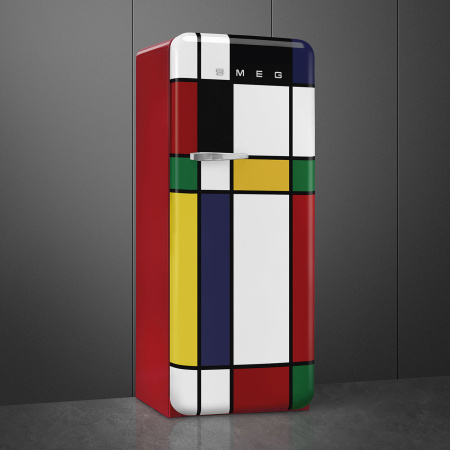 Ретро холодильник Smeg FAB28RDMC6