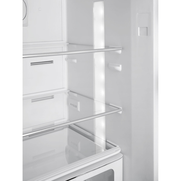 Ретро холодильник Smeg FAB32RPK5