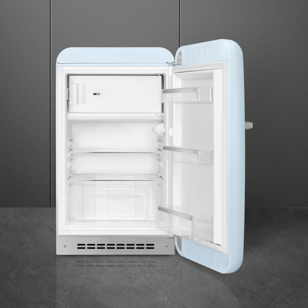 Ретро холодильник Smeg FAB10RPB6