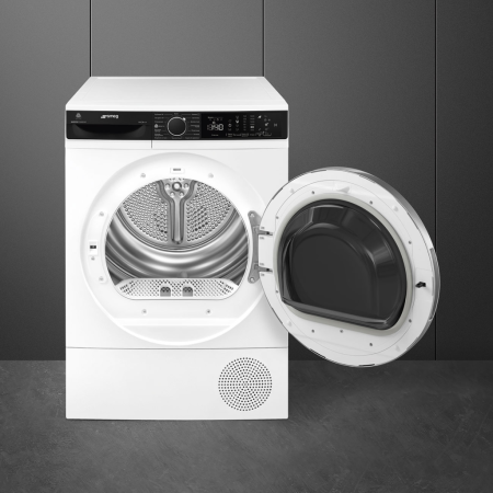Стиральная + сушильная машина Smeg DT393RU4