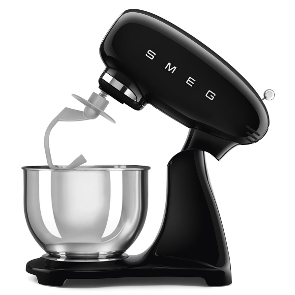 Миксер Smeg SMF03BLEU