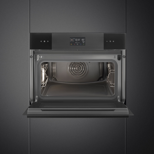 Компактный духовой шкаф Smeg SO4102S3B3