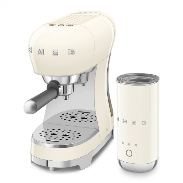 Кофемашина Smeg ECF12CREU