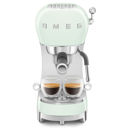  Кофеварка Smeg ECF02PGEU