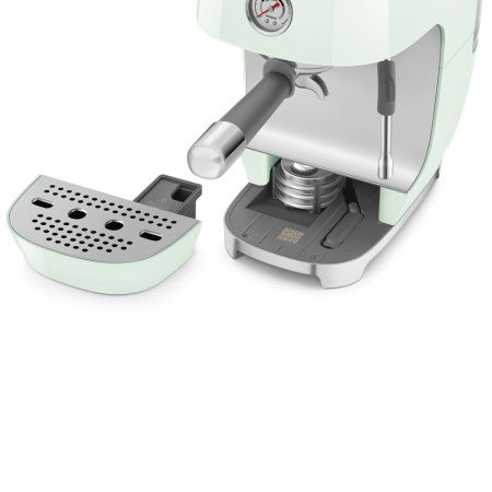 Кофемашина Smeg ECF03PGEU