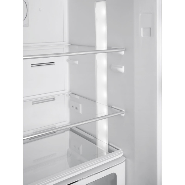 Ретро холодильник Smeg FAB32RCR5