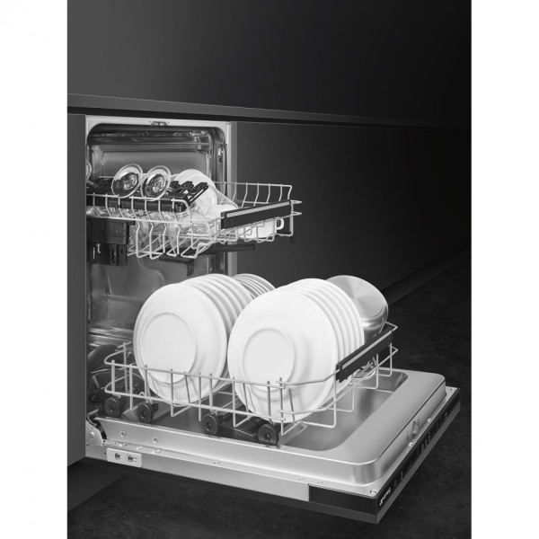 Встраиваемая посудомоечная машина Smeg ST4522DIN