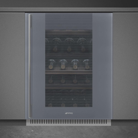 Встраиваемый винный шкаф Smeg CVI138RS3