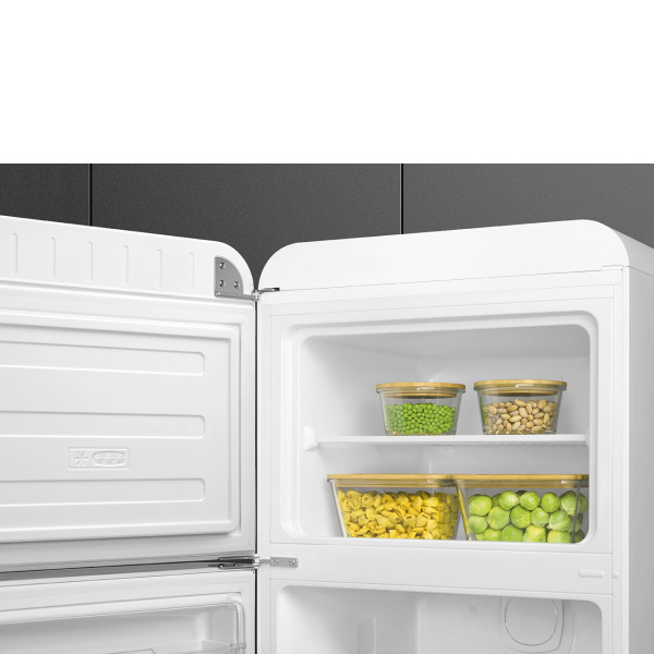 Ретро холодильник Smeg FAB30LWH5