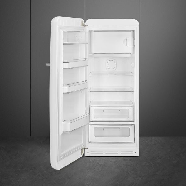 Ретро холодильник Smeg FAB28LWH6