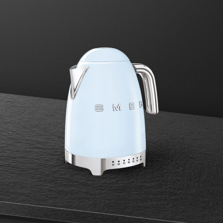 Электрический чайник Smeg KLF04PBEU