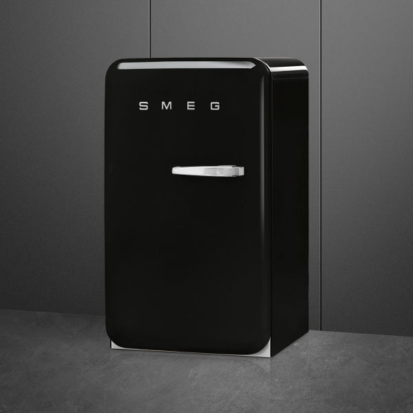 Ретро холодильник Smeg FAB10LBL6