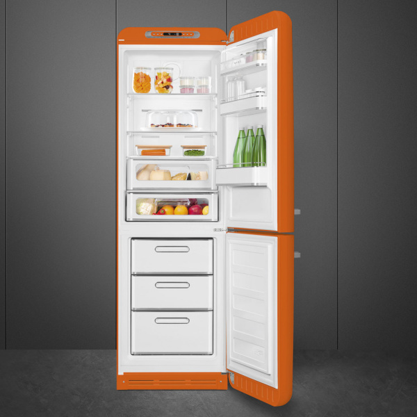 Ретро холодильник Smeg FAB32ROR6