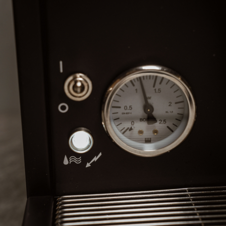 Полупрофессиональная кофемашина La Pavoni LPSCCB01EU