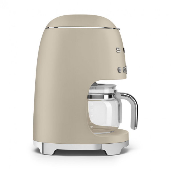 Кофеварка Smeg DCF02MLMEU